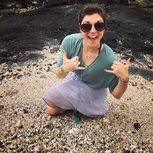 Meet your Posher, Alyssa